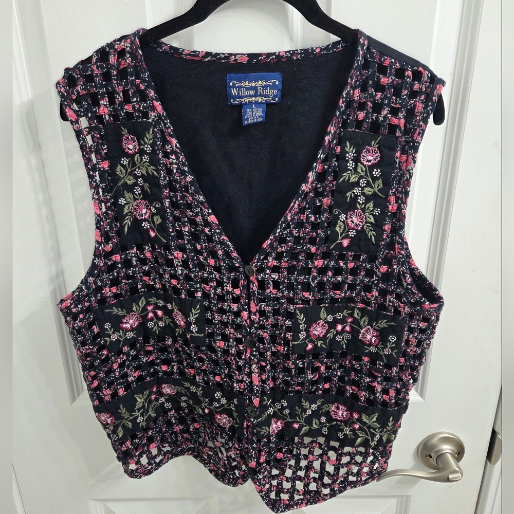 Willow Ridge Vest - Picture 4 of 6